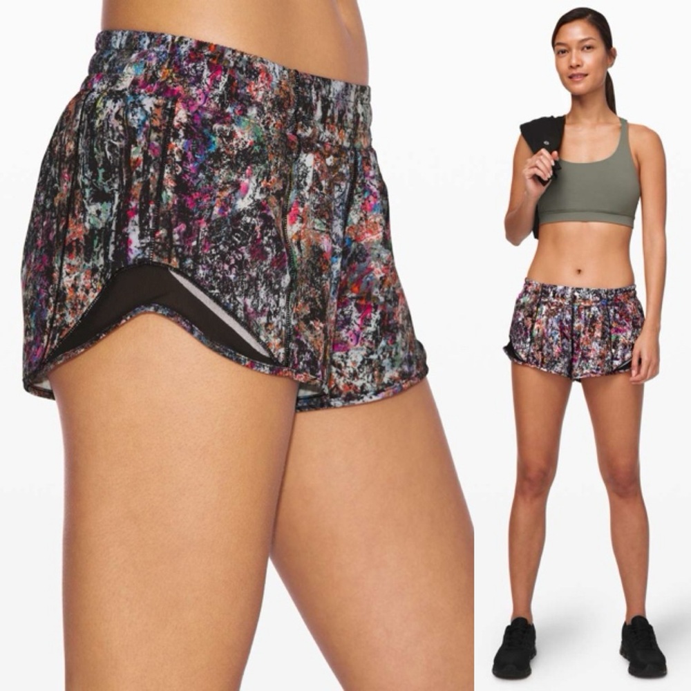 Lululemon Hotty Hot Short 2.5”